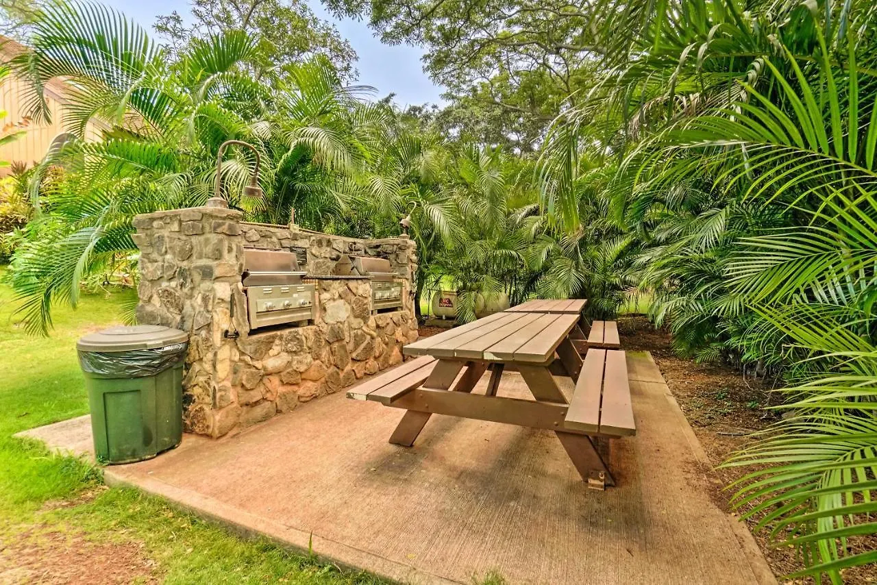 Holiday home Tropical Paniolo Hale Townhome, Walk To Beach Maunaloa United States